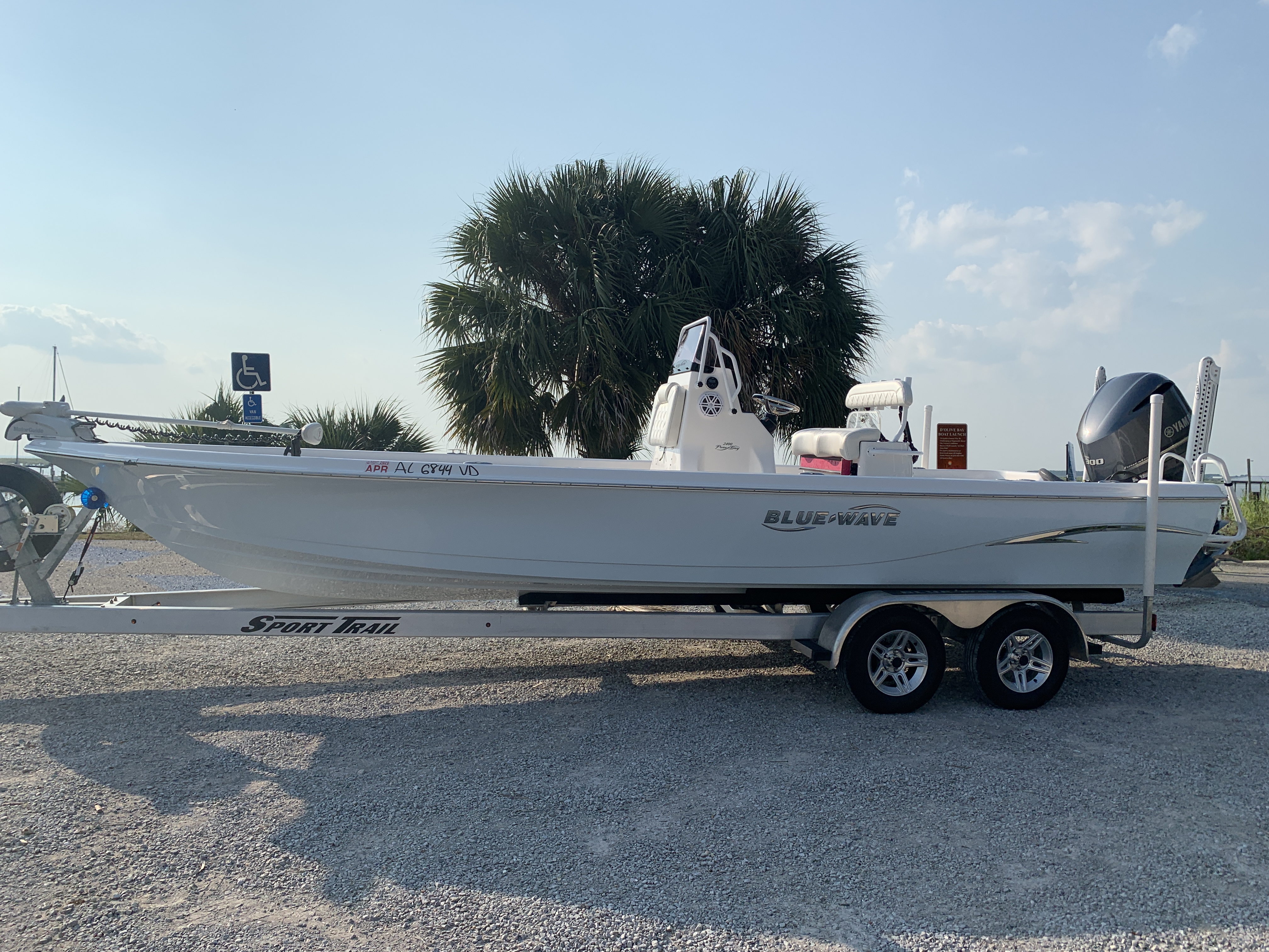 Bluewave_2400_pure_bay_best_bay_boat Blue Wave 2400 Pure bay
